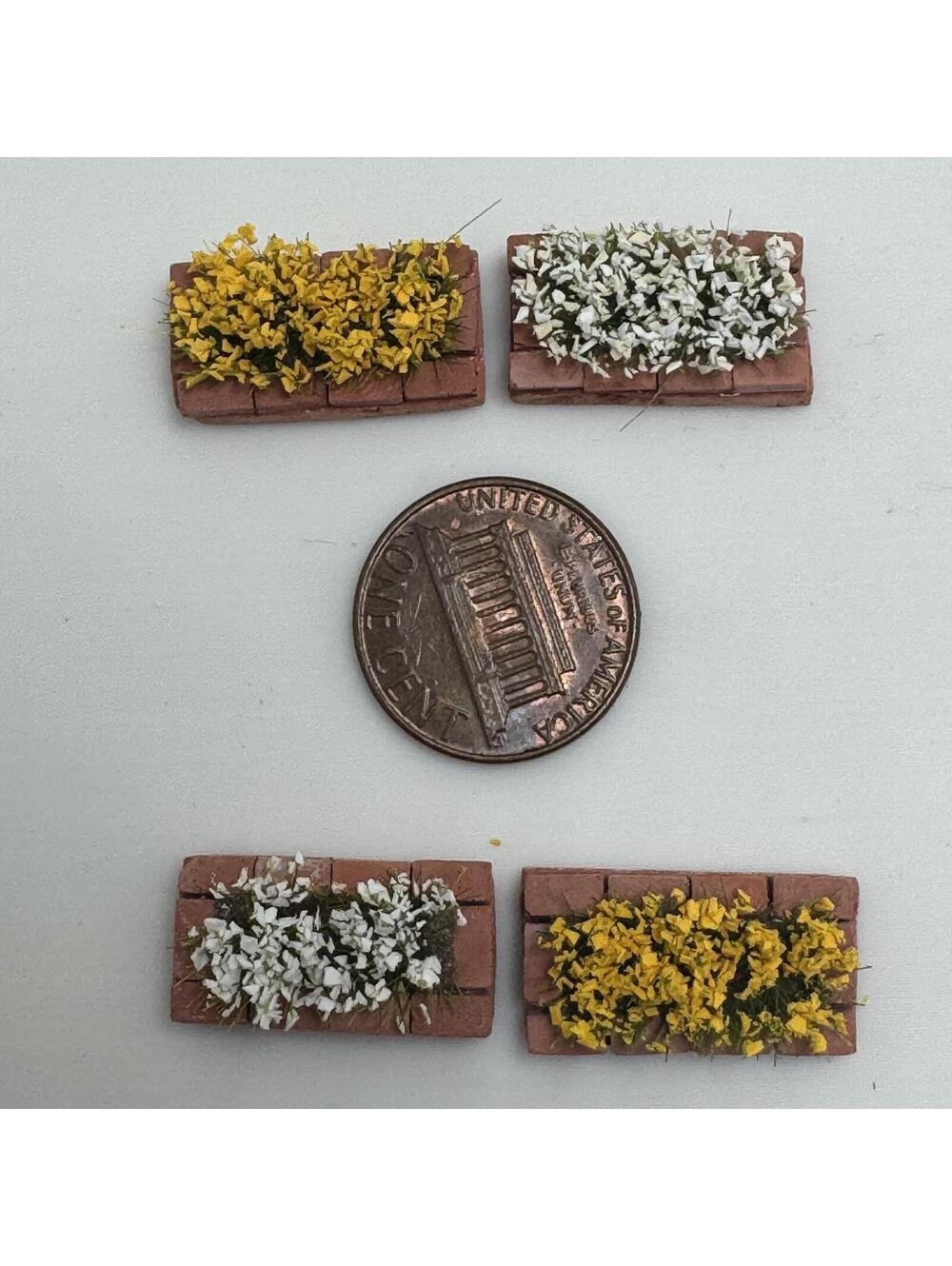 Micro Miniature Brick Flower‎ Brick Planters Dollhouse Diorama Scenery Yellow